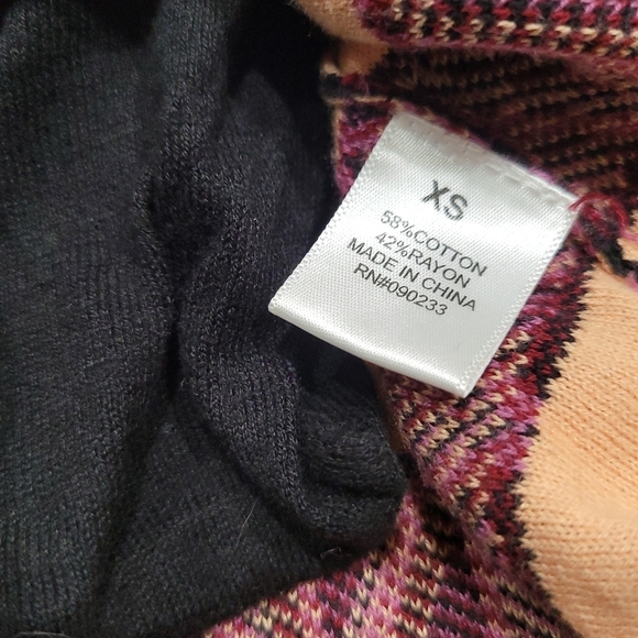 Nollie Women Black Aztec Tribal Print Cardigan XS Button Front - Picture 9 of 9